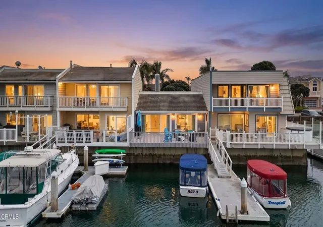 Photo 2 of Single family home for sale at 4451 Gateshead Bay, Oxnard, CA 93035 | MLS# V1-36791 | Listing updated on 2026-10-11