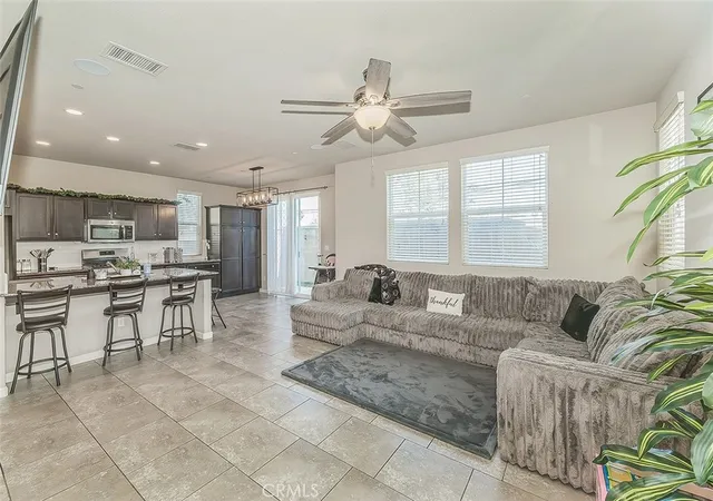 Photo 3 of Single family home for sale at 1363 Joy Dr, Clovis, CA 93619 | MLS# FR26121175 | Listing updated on 2026-09-17