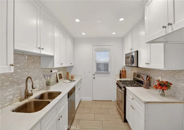 Homes for sale in Porter Ranch, CA | 11311 Tampa Ave #12, Porter Ranch, CA 91326 | MLS# SR26121160