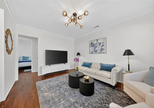 5th image of 218 Venice Way, Venice, CA 90291 | MLS# OC26121239