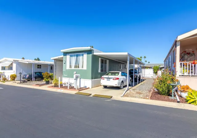 Homes for sale in Vista, CA | 1010 E Bobier Dr, Vista, CA 92084 | MLS# NDP2605343