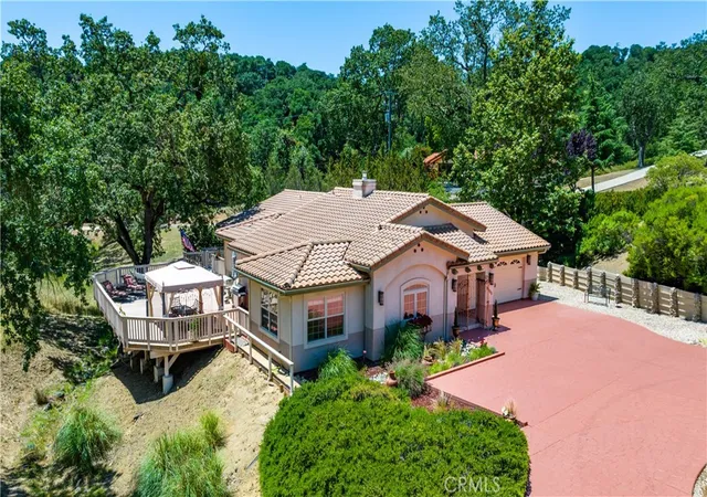 Homes for sale in Atascadero, CA | 9905 Corriente, Atascadero, CA 93422 | MLS# SC26118920