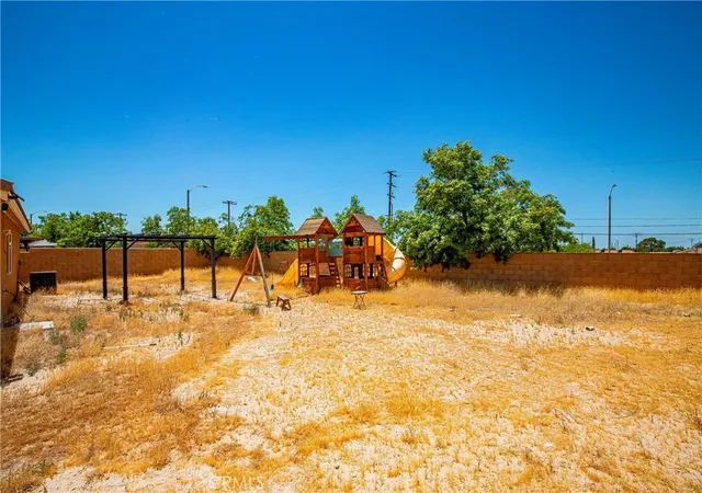 19th image of 45265 Sancroft, Lancaster, CA 93535 | MLS# SR26108195