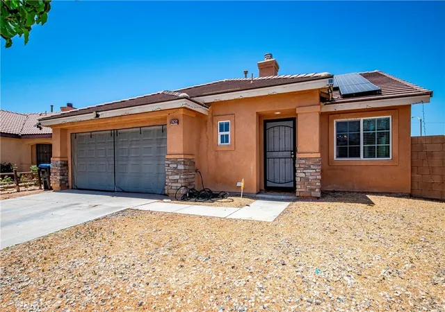 3rd image of 45265 Sancroft, Lancaster, CA 93535 | MLS# SR26108195