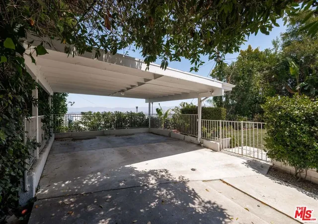 34th image of 3554 Berry Dr, Studio City, CA 91604 | MLS# 26833309