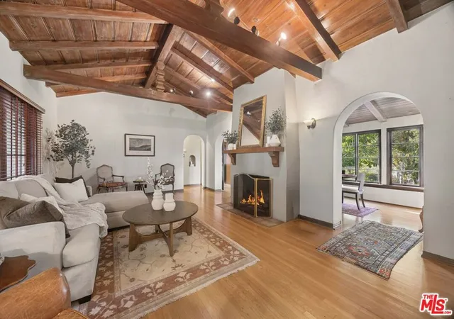 Photo 2 of Single family home for sale at 11325 Sunshine Ter, Studio City, CA 91604 | MLS# 26842361 | Listing updated on 2026-09-19