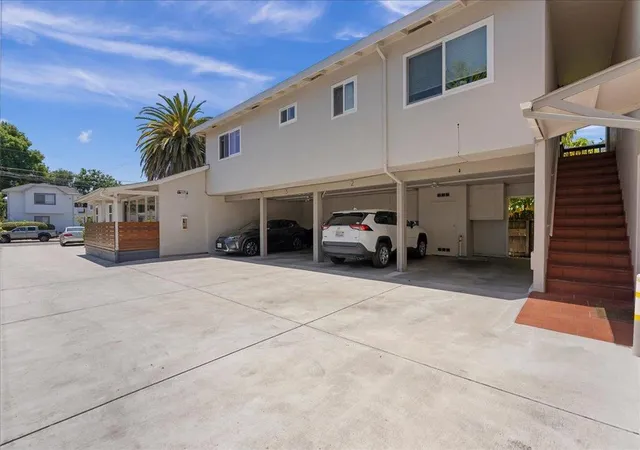 3rd image of 227 Madrone St, Redwood City, CA 94061 | MLS# ML82049676
