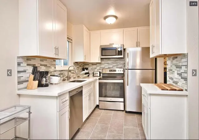 5th image of 227 Madrone St, Redwood City, CA 94061 | MLS# ML82049676