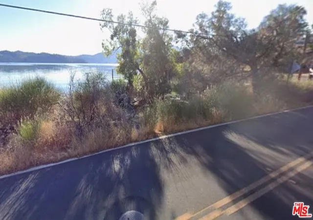 5th image of 12391 Lakeshore Dr, Clearlake Park, CA 95424 | MLS# 26842831