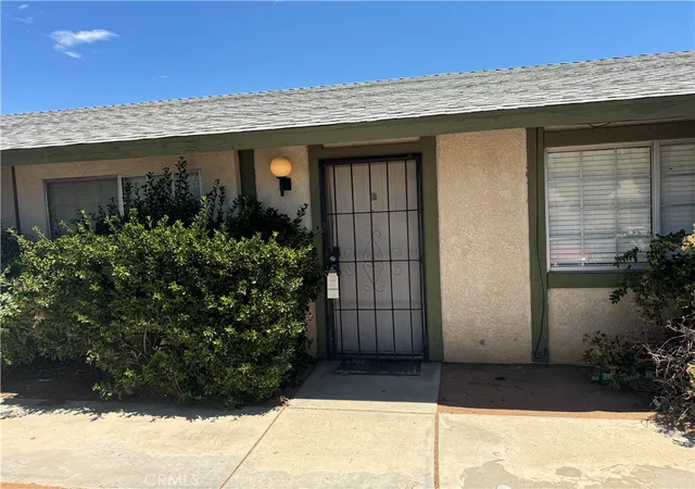 3rd image of 20285 Serrano, Apple Valley, CA 92307 | MLS# HD26121327