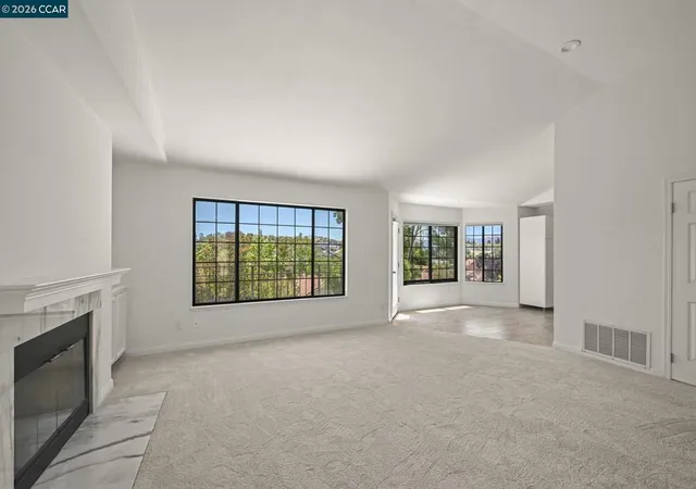 3rd image of 83 Tahoe Ct, San Ramon, CA 94582