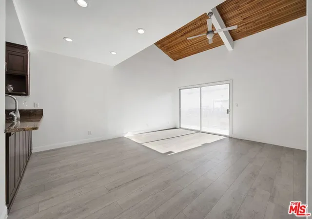 Homes for sale in Encino, CA | 5460 White Oak Ave #G305, Encino, CA 91316 | MLS# 26840895