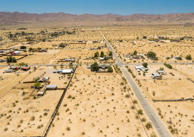 Photo 4 of Single family home for sale at 64722 Sun Mesa Rd, Joshua Tree, CA 92252 | MLS# 219148749PS | Listing updated on 2026-06-06