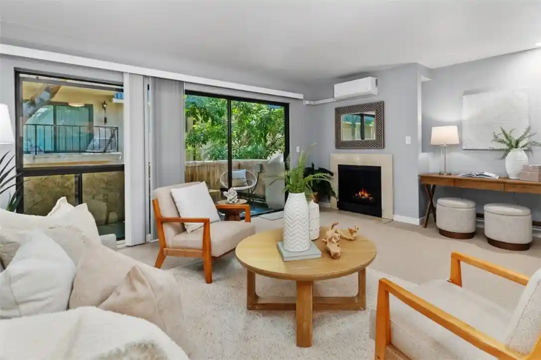 Listing Photo 1 - Condo for sale in 12300 Montecito Rd located at 12300 Montecito Rd, Seal Beach, CA 90740 - Unit #39