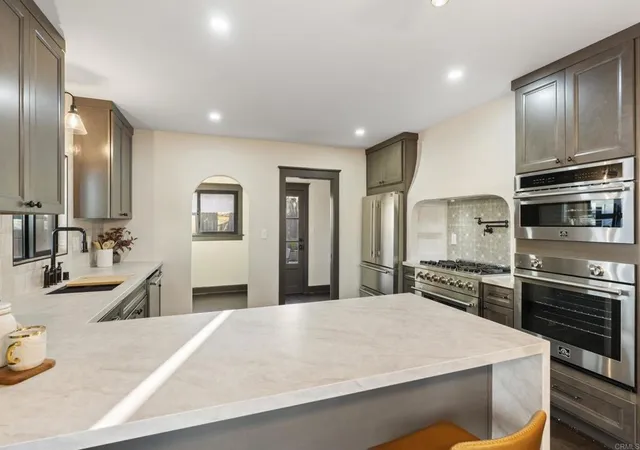Photo 3 of Sale Pending at 4436 38 Bancroft St, San Diego, CA 92116 | MLS# PTP2604279 | Listing updated on 2026-06-16
