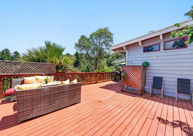 Homes for sale in Aptos, CA | 110 Rutherford Ct, Aptos, CA 95003 | MLS# ML82049697