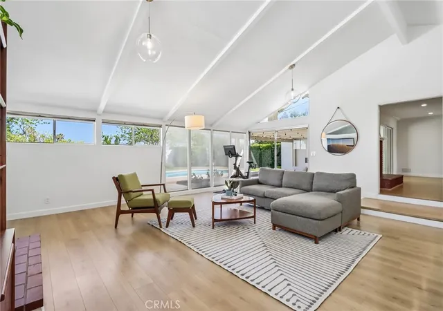 4th image of 12772 Elizabeth Wy, Tustin, CA 92780 | MLS# NP26120670