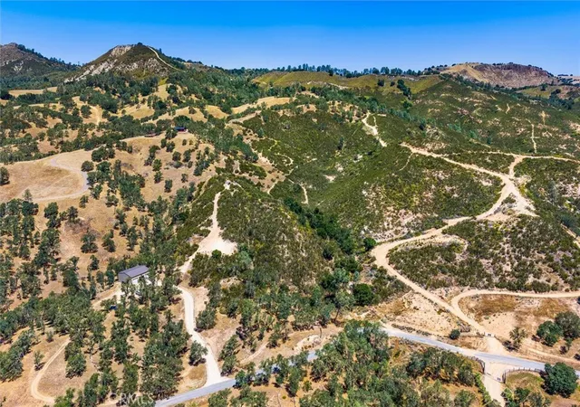 4th image of 6240 Nacimiento Shores Rd, Lake Nacimiento, CA 93426 | MLS# PI26121500