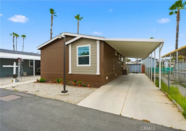 Homes for sale in Hemet, CA | 4400 W Florida #254, Hemet, CA 92545 | MLS# CV26120043