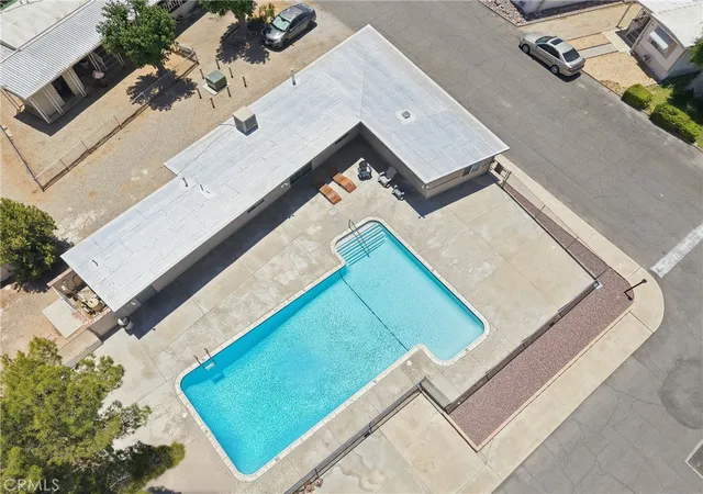 26th image of 22601 Bear Valley Rd #63, Apple Valley, CA 92308 | MLS# HD26121296