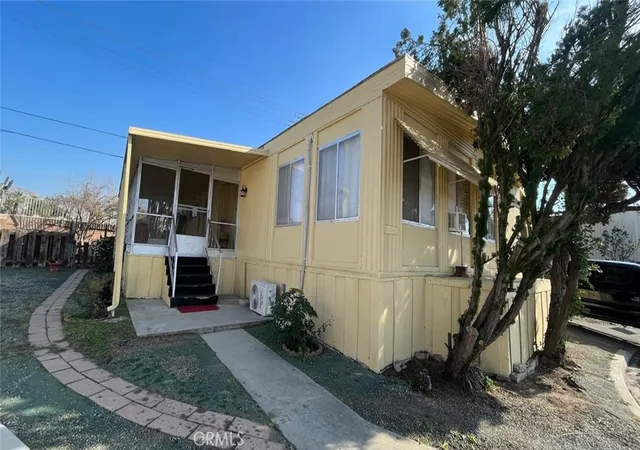 Photo 1 of Manufactured home for sale at 36 Round Table Dr #36, Riverside, CA 92507 | MLS# PW26121551 | Listing updated on 2026-09-26