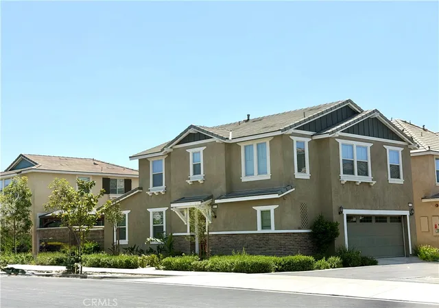 Photo 3 of Single family home for sale at 16723 Wyndham, Fontana, CA 92336 | MLS# DW26121322 | Listing updated on 2026-09-18