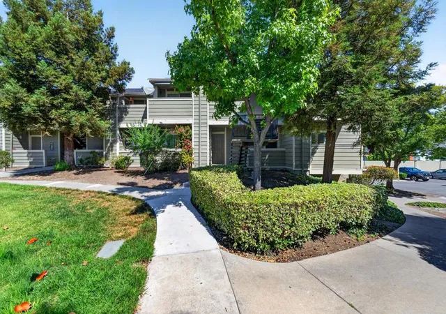 4th image of 1970 Prince George Dr, San Jose, CA 95116 | MLS# ML82049724