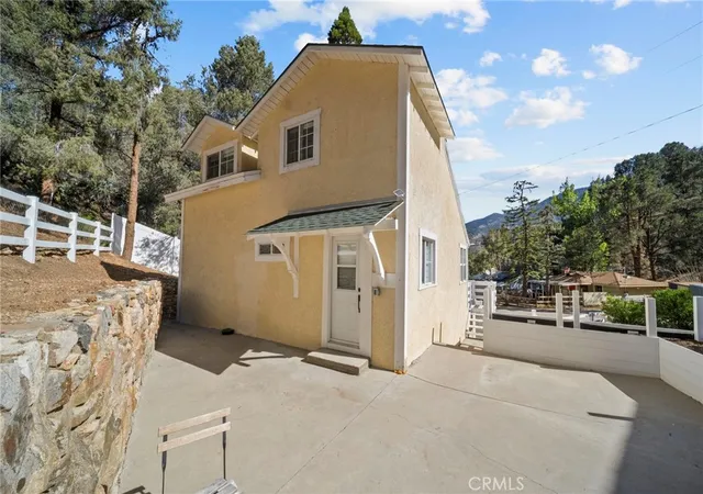 Homes for sale in Frazier Park, CA | 7106 Lakeview, Frazier Park, CA 93225 | MLS# SR26120303