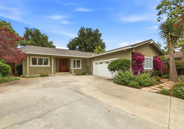 Homes for sale in Saratoga, CA | 18967 Palo Oaks Ct, Saratoga, CA 95070 | MLS# ML82049727