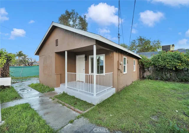 Photo 3 of Sale Pending at 659 S 7th Street, Colton, CA 92324 | MLS# OC26120368 | Listing updated on 2026-09-29