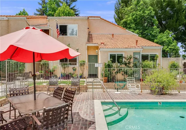 1st image of 6300 Shoup Ave #2, Woodland Hills, CA 91367 | MLS# SR26118360