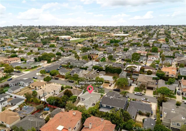 Homes for sale in Manhattan Beach, CA | 2004 Faymont, Manhattan Beach, CA 90266 | MLS# SB26118675