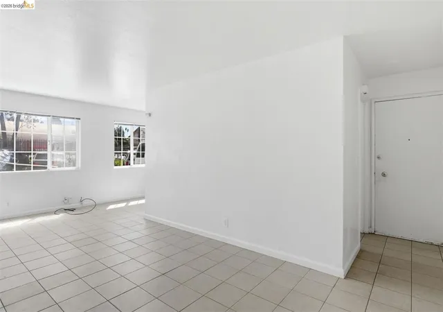 Photo 4 of Multi family home for sale at 2207 Bonar St, Berkeley, CA 94702 | MLS# 41137134 | Listing updated on 2026-06-11