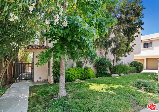 Homes for sale in Agoura Hills, CA | 5322 Colodny Dr, Agoura Hills, CA 91301