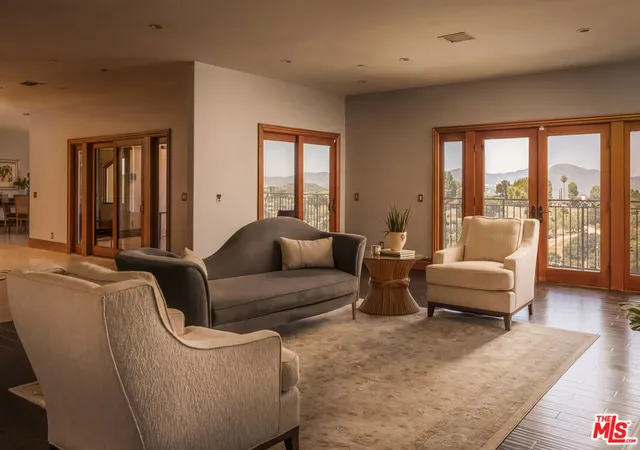 Homes for sale in Calabasas, CA | 24410 Mulholland Hwy, Calabasas, CA 91302 | MLS# 26836751