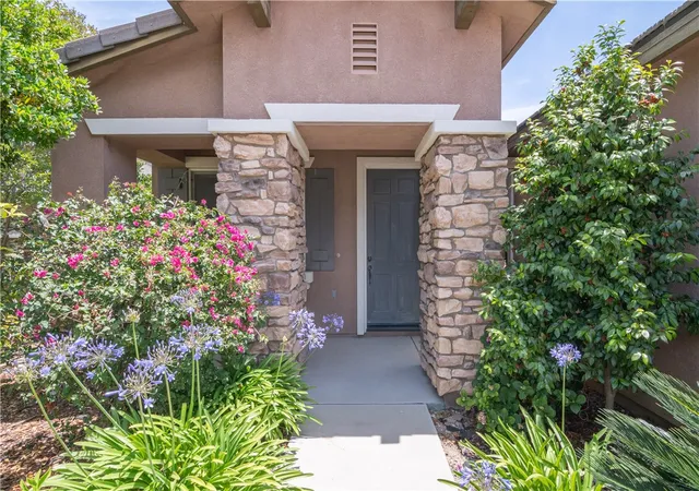 Homes for sale in Lake Elsinore, CA | 29264 Crystal Ridge Ct, Lake Elsinore, CA 92530 | MLS# SW26121664