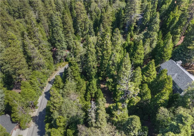 Photo 4 of Land for sale at 413 Merrimack, Lake Arrowhead, CA 92352 | MLS# IG26121792 | Listing updated on 2026-06-04
