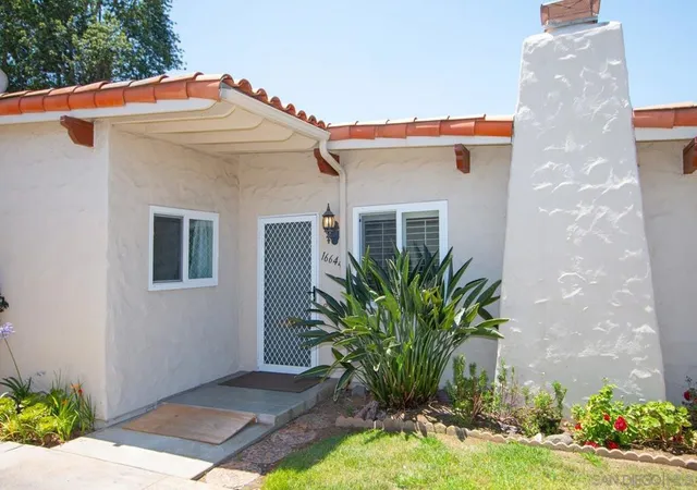 Photo 2 of Condo for sale at 16644 Roca Dr, San Diego, CA 92128 | MLS# 260013542SD | Listing updated on 2026-09-28