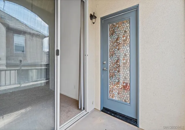 Listing Photo 5 - Condo for sale in building located at 1338 Nicolette, Chula Vista, CA 91913 - Unit #1032
