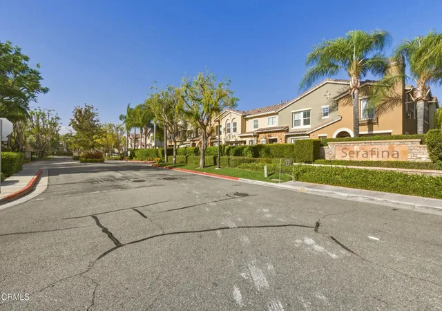 Photo 2 of Condo for sale at 6250 Isidora Ln, Eastvale, CA 91752 | MLS# P1-27455 | Listing updated on 2026-09-28