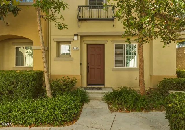 Photo 4 of Condo for sale at 6250 Isidora Ln, Eastvale, CA 91752 | MLS# P1-27455 | Listing updated on 2026-09-28