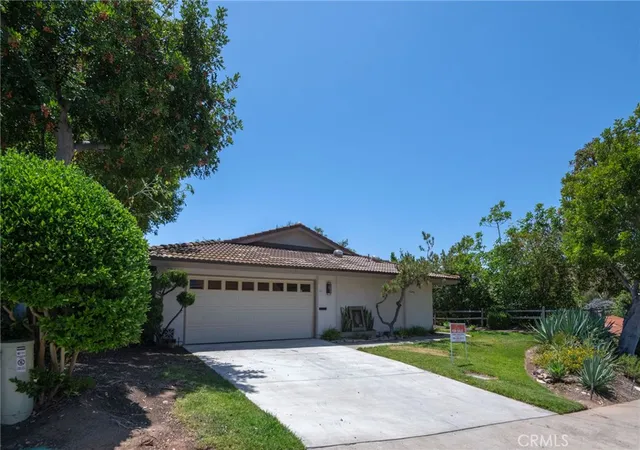 Homes for sale in Laguna Woods, CA | 5242 Despacio, Laguna Woods, CA 92637 | MLS# OC26121834