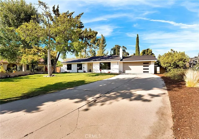 Homes for sale in Claremont, CA | 467 Lee Ave, Claremont, CA 91711 | MLS# OC26120818