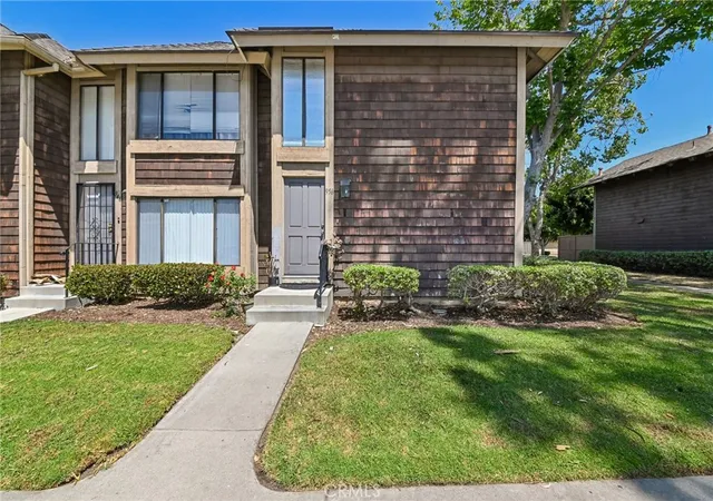 Homes for sale in Anaheim, CA | 956 S Downey Pl, Anaheim, CA 92804 | MLS# PW26121047