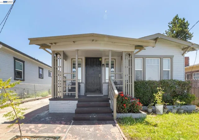 Photo 2 of Single family home for sale at 2764 78th Avenue, Oakland, CA 94605 | MLS# 41137176 | Listing updated on 2026-06-20