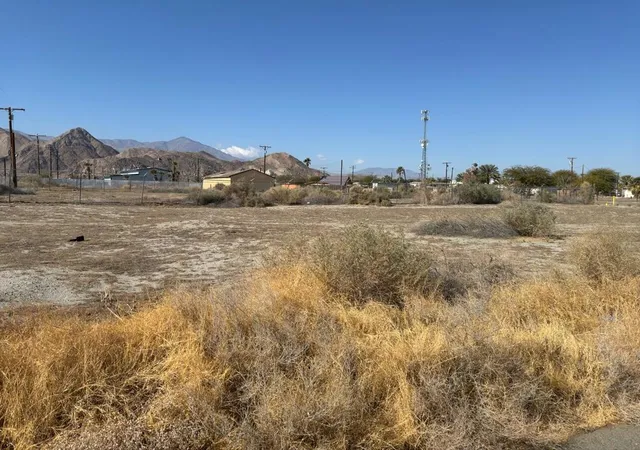 3rd image of 3815 Shore View Dr, Thermal, CA 92274 | MLS# 219148781DA