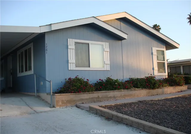 2nd image of 1761 W Johnston, Hemet, CA 92545 | MLS# SW26122037