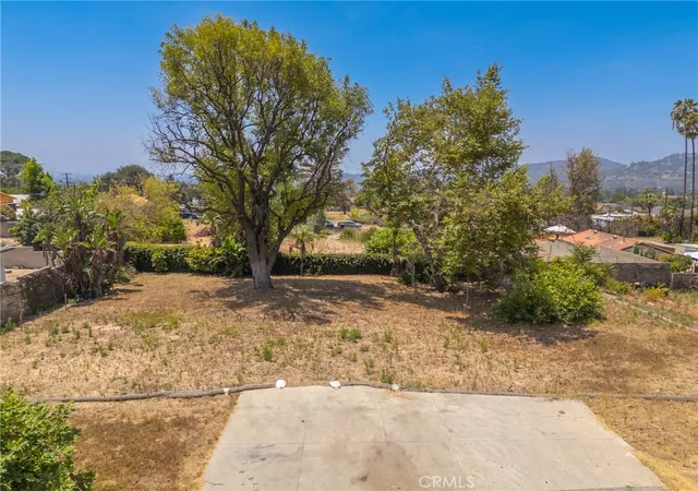 1st image of 3383 Glenrose Avenue, Altadena, CA 91001 | MLS# CV26122060