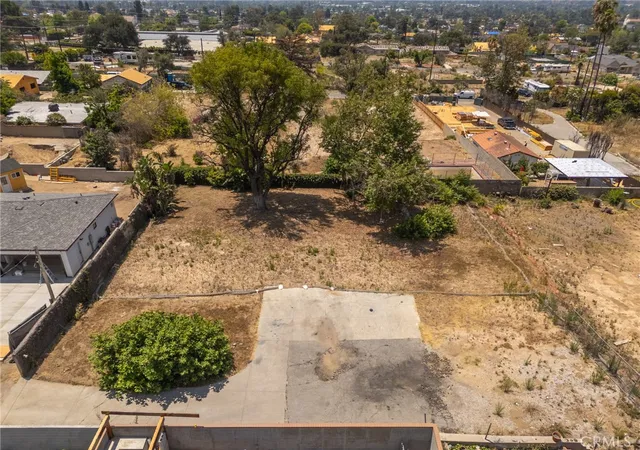 3rd image of 3383 Glenrose Avenue, Altadena, CA 91001 | MLS# CV26122060
