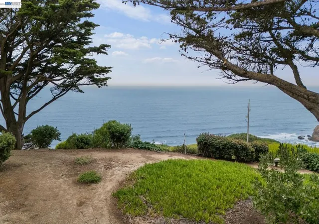 Homes for sale in Pacifica, CA | 5003 Palmetto Ave, Pacifica, CA 94044
